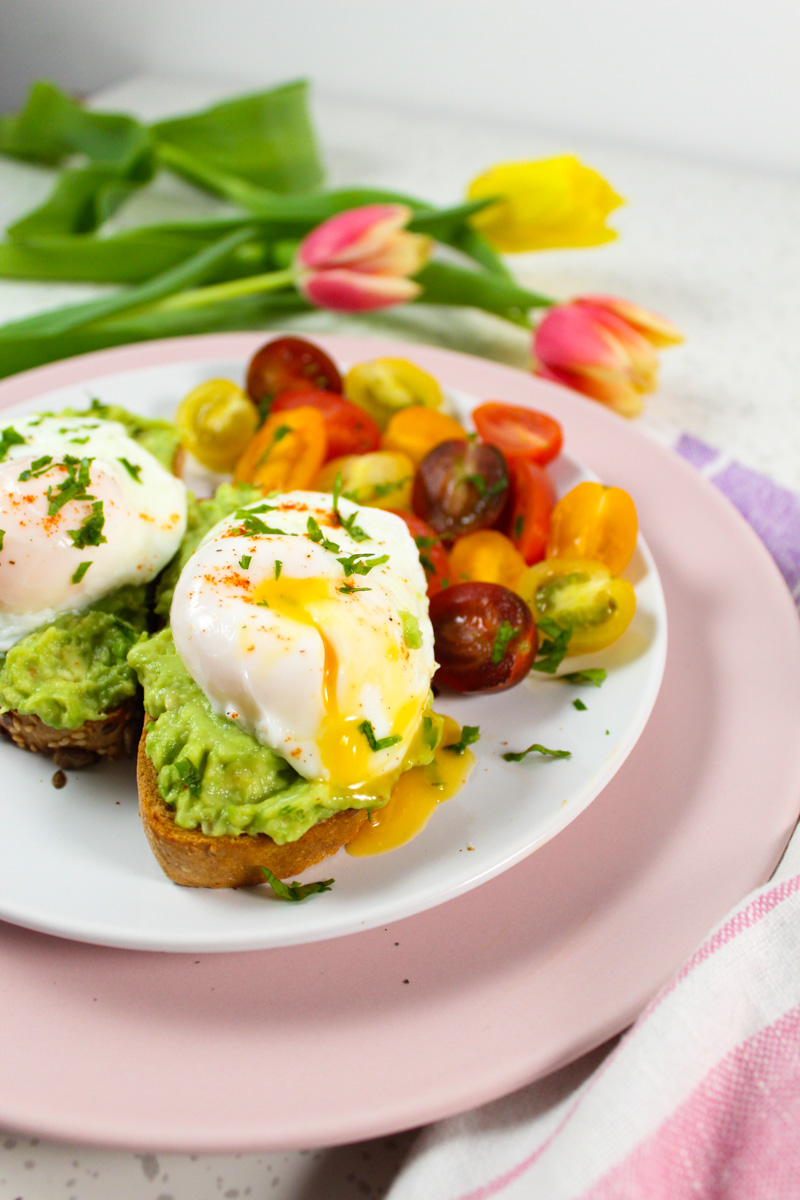 Simple Avocado Toast with Poached Egg